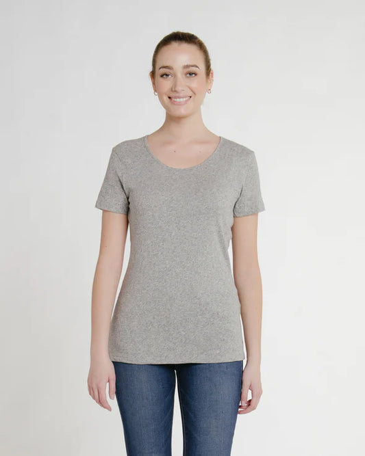 Avens Tee