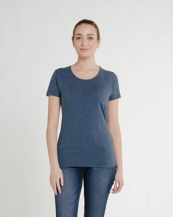 Avens Tee