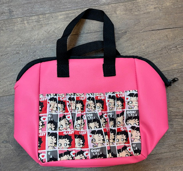 6 Pocket Bag
